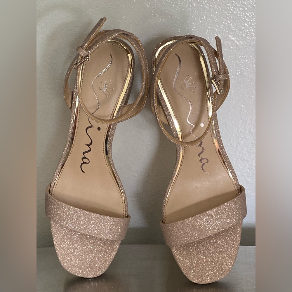 NEW…NINA WOMENS GLITTER BLOCK HEEL SANDALS IN NUDE FANTASY  7
